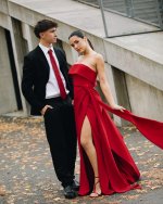 angelamarmol__2025-10-18T162242.000Z.jpg