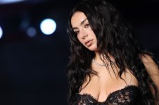 charli-xcx-11d39c7f752e2049d2.jpg