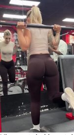 vlcsnap-2025-10-21-14h22m27s936-noelia99 (4).jpg