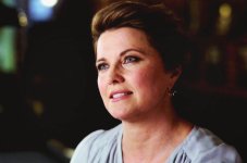 2016-10-15 22.03.59 1361972862273025890_3683558261.jpg