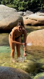 Kira Kosarin - Black bikini  (4).jpg