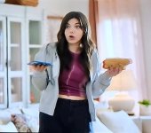 Screenshot_20251031_175636_Video Player.jpg