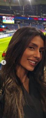 Captura de pantalla_2-11-2025_221938_www.**********com.jpeg