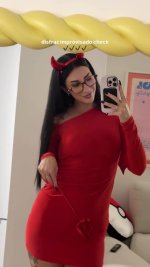 vlcsnap-2025-11-03-16h55m12s858-naomias-d (7).jpg