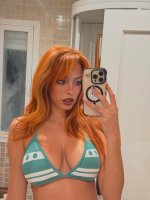 Creo que no me cansaré JAMÁS de hacer cosplays de Nami 🍊Perdón por la calidad de 💩 #nami #onep...jpg