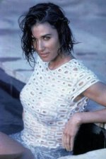 Demi_Moore_083[1].jpg