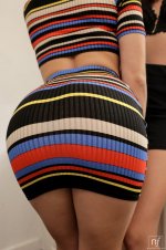 culo 30750134_011_c6a9.jpg