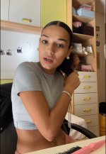 Screenshot_20251113_172354_Video Player.jpg