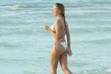 Photo shared by Ester Expósito 🌙 on November 16, 2025 tagging @ester_exposito, and @ester__ex...webp