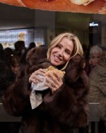 ELSA PATAKY 1962 copiar.jpg