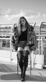 vlcsnap-2025-11-17-23h45m19s113-sofiam (1).jpg