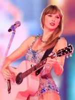 taylorswiftbr__2025-11-24T132903.000Z_3.jpg