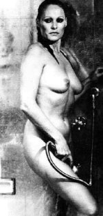 Andress, Ursula Bath05[1].JPG
