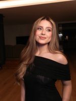 Muñeca @whoisroro 💗Para Los TikTok Awards Glam Team ✨Hair @moirgueez @garnier_es Makeup x mi @n.jpg