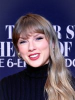 taylorswiftes___2025-12-10T085946.000Z.jpg
