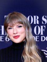 taylorswiftes___2025-12-10T085946.000Z_1.jpg