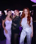 No tengo un ídolo, pero estoy con mis ídolas ❤️Anoche en los premios ídolo pasaron cositas 😏Y ...jpg