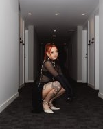 Mira que no me gusta ponerme vestido pero el que llevaba ayer era precioso👗🖤✨ ¿Os gusta como m.jpg