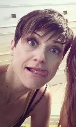 saraescu1981 - BFZZ3YJxmRP.jpg