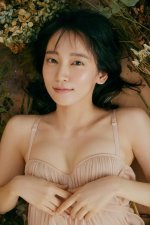 19-no-40-riho-yoshioka-吉岡里帆-v0-o4z2dib6e70c1.jpg