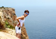 saraescu1981 - BGeX1pLxmbf.jpg