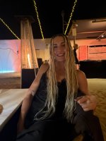 Graciassss 2025❤️ Happy new year from the bottom of my heart. See you in 2026 🌠✨🌊🧡🖤🦌 (1).jpg