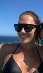 Solo echaste de menos piscinas más calientes… y yo contigo 😘 #ᴛʙᴛ.jpg