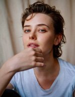 Katherine Langford 2.jpg