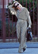 Margot Robbie 04.jpg