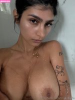 mia-khalifa-*******s-jybpg-7.jpg