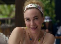 Marta Hazas - Machos Alfa T4 (3).jpg