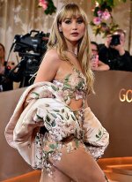 Jennifer Lawrence 4.jpg