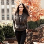 2018-05-10 06.25.34 1776072259988797192_demimoore.jpg