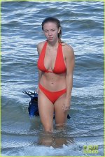 sydney-sweeney-rocks-red-bikini-while-snorkeling-in-hawaii-05.jpg
