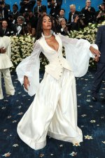 laura harrier 2025 metgala  (2).jpg