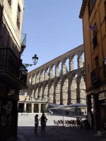 acueducto-de-segovia-desde-calle-san-francisco.jpg