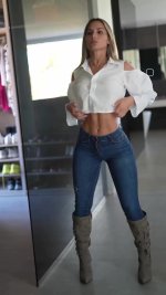 vlcsnap-2024-10-07-23h38m30s722-crisca-edit (6).jpg