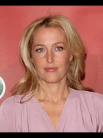 gilliananderson_fan__2026-01-26T162436.000Z_3 - copia.webp