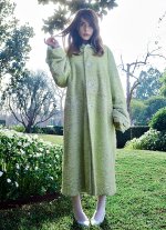 Kiernan Shipka 3.jpg