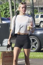  Olivia Dunne Camel Toe in Hawaii (4).jpg