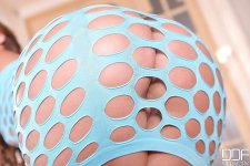 culo 77275789_005_d1a9.jpg