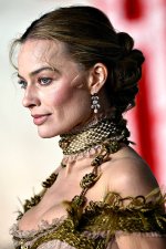 Margot Robbie 6.jpg