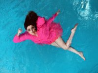 Laura-Pausini-Feet-6071018.jpg