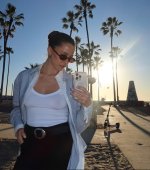 vanessa-mai-ME1A4Y4R_o (3).jpg