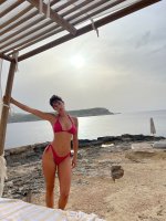 just take me to the sea 🧜🏻_♀️.jpg