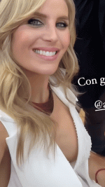 Angieescoteblanco.2024-11-20 10_10_25.gif