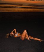 Sommer Ray 1QpIXdpC_o (1).jpg