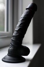dildo 33107816_003_fbc9.jpg