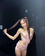 redvid_io_using_her_pigtails_as_my_personal_handlebars (1).jpg