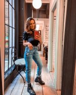 2020-02-22 00.00.03 2249156775486111224_847145325.jpg